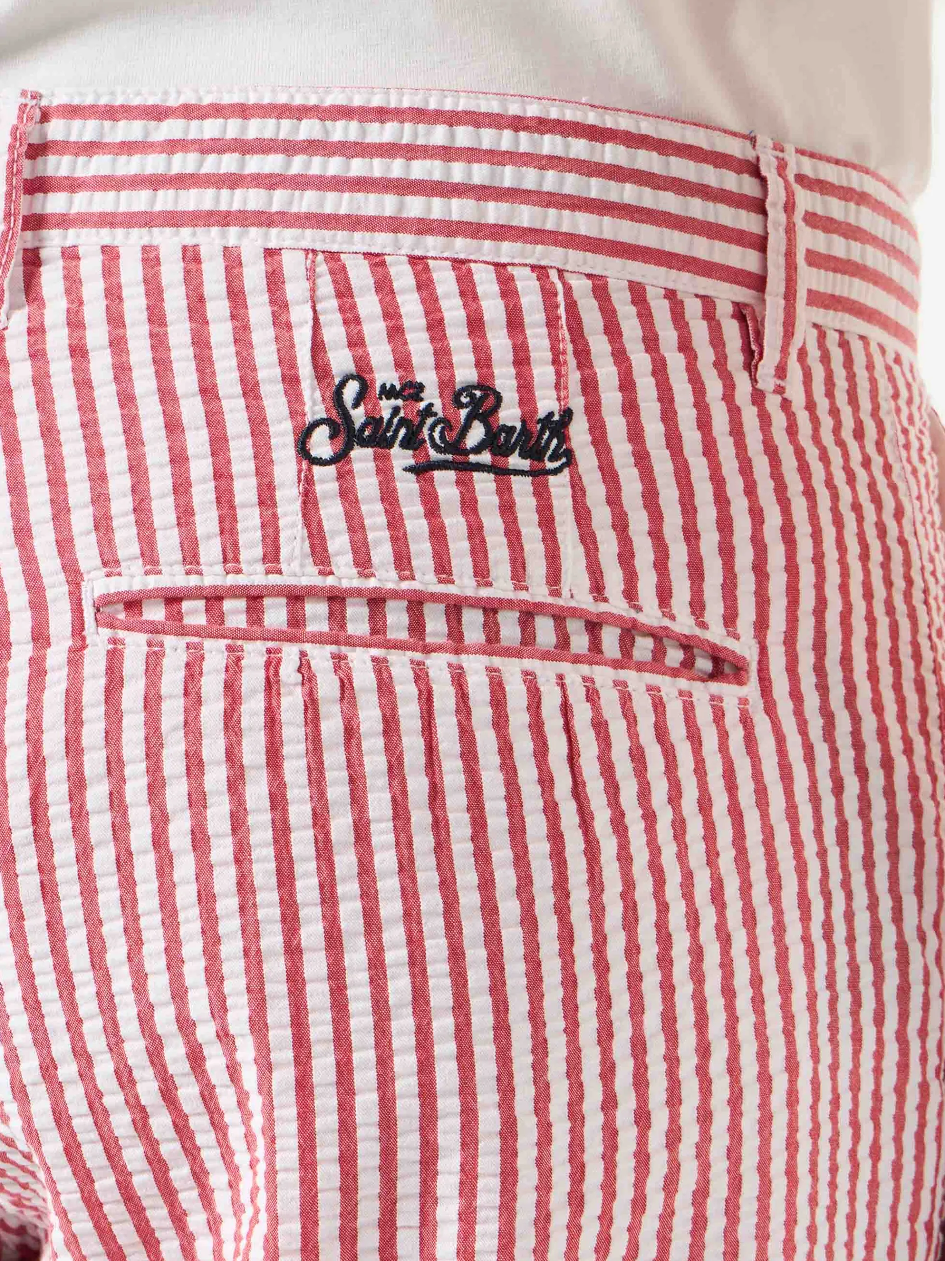 Bermuda a righe rosse