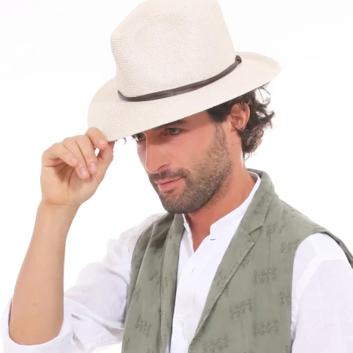 Cappello chapeaux rosso