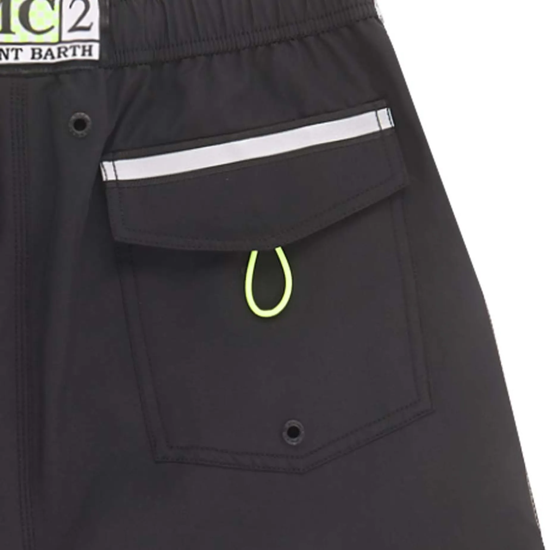 Costume da bagno nero stile surf